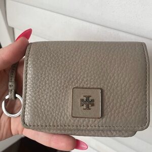 Tory Burch - keychain wallet